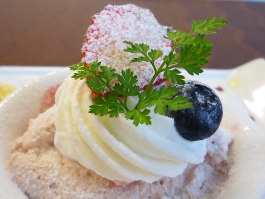 イチゴとバナナのムース