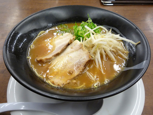 吟の中華そば　匠味